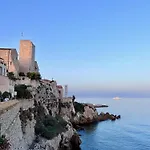La Cachette D'antibes 昂蒂布